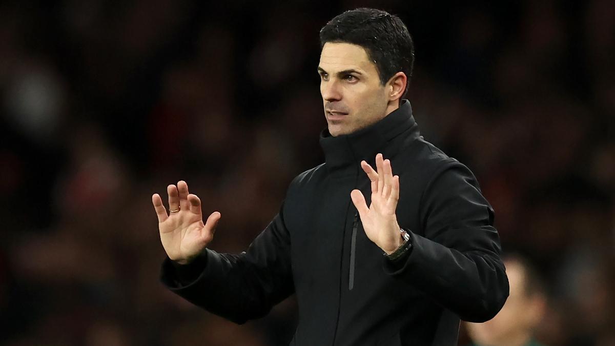 Mikel Arteta durante el partido ante el Oporto