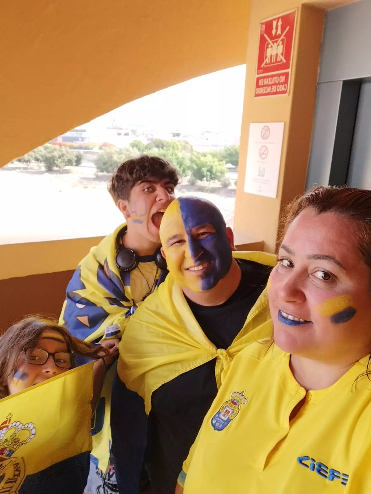 La afición vuelve a ilusionarse con la UD Las Palmas: los abonados que renuevan y los que llegan por primera vez