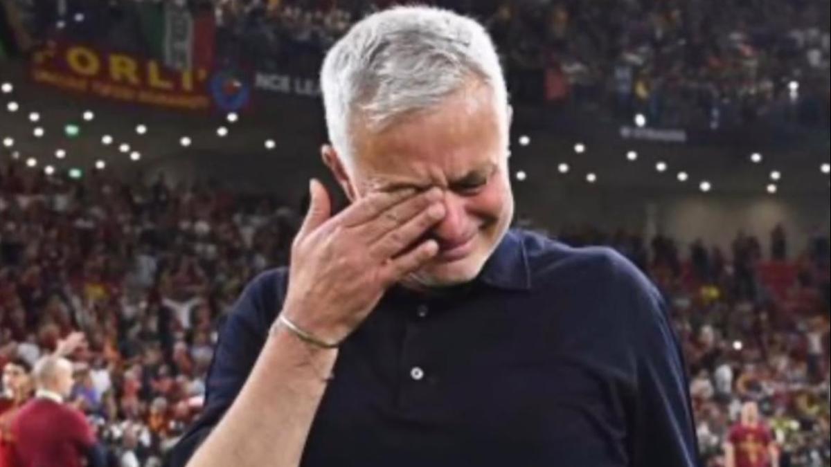 La emoción deprimida de la Roma Mourinho La emoción deprimida de la Roma Mourinho