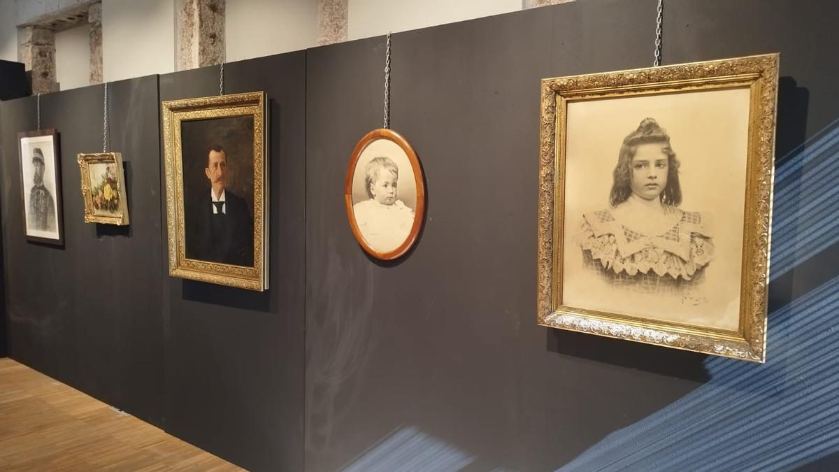 Exposición sobre José Ramón Zaragoza en Cangas de Onís.