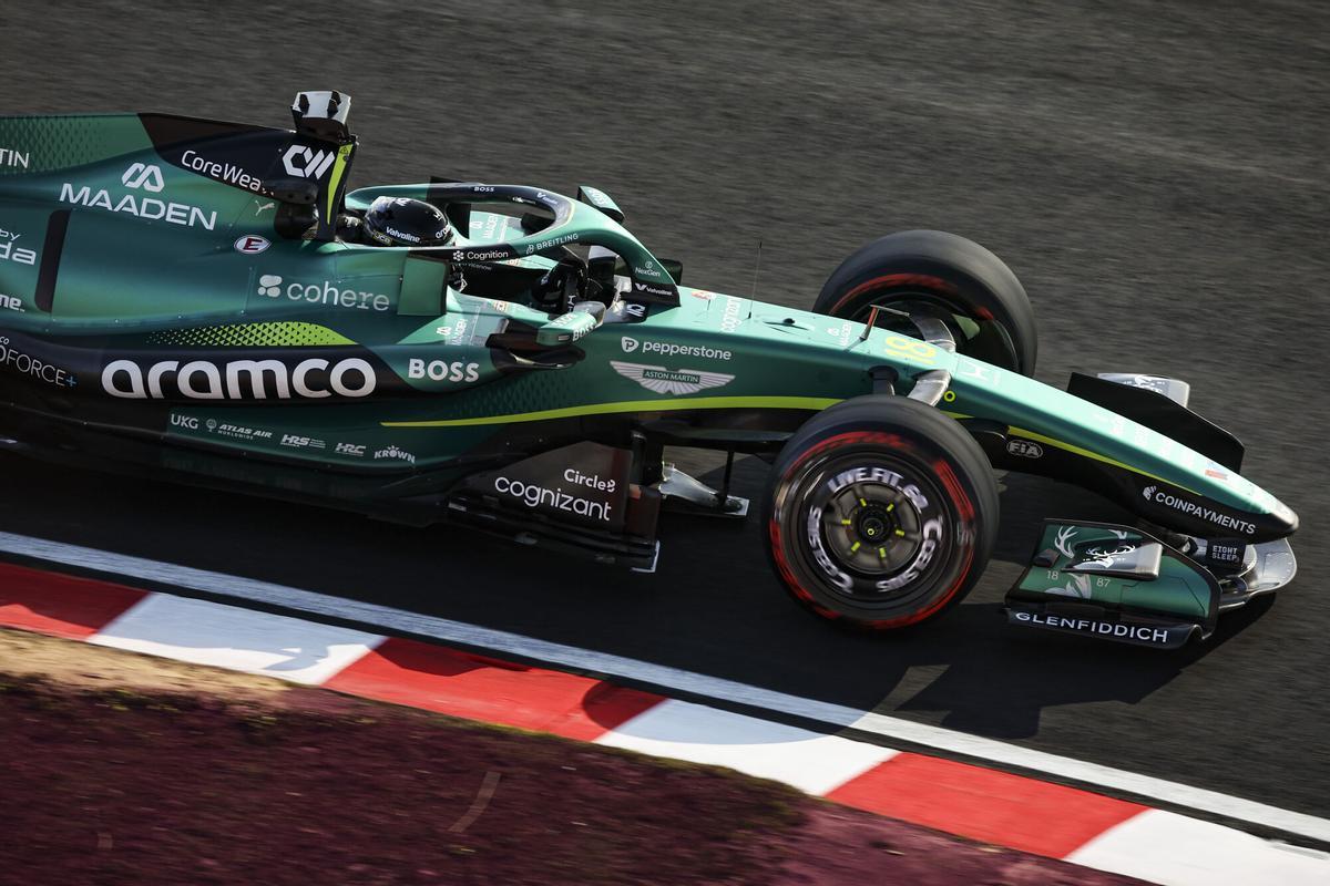 Aston Martin llega a Japón con problemas