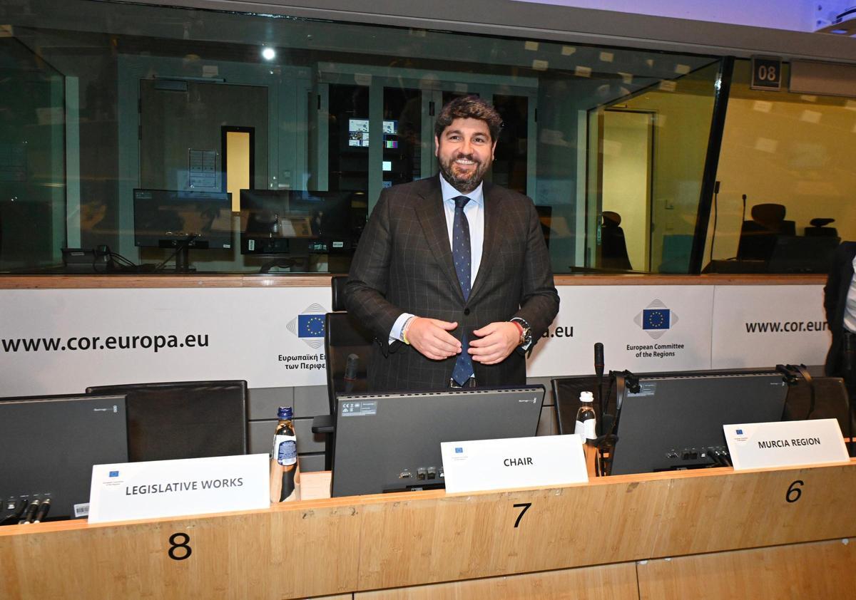 López Miras, durante la tercera reunión del Grupo de Trabajo sobre Defensa del Comité de las Regiones, que se celebró este lunes en Bruselas