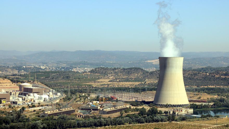 El Gobierno llena la ‘hucha’ para pagar el cierre de las nucleares hasta un récord de 9.000 millones en pleno choque con las eléctricas