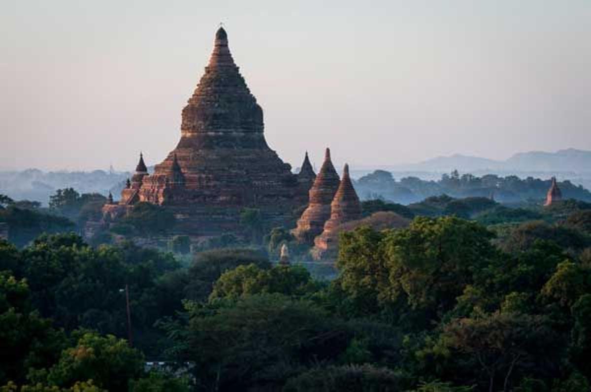 Vista aérea de parte de los Templos de Bagan.