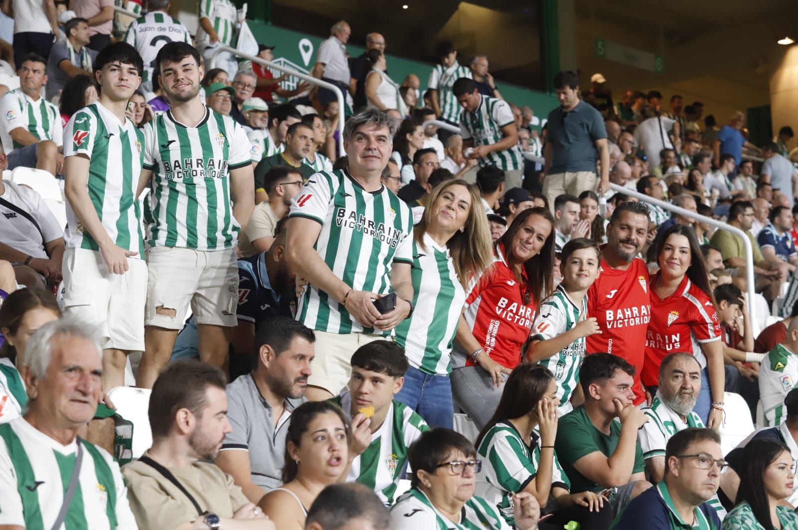 Córdoba CF-Racing de Santander | Las imágenes de la afición en El Arcángel