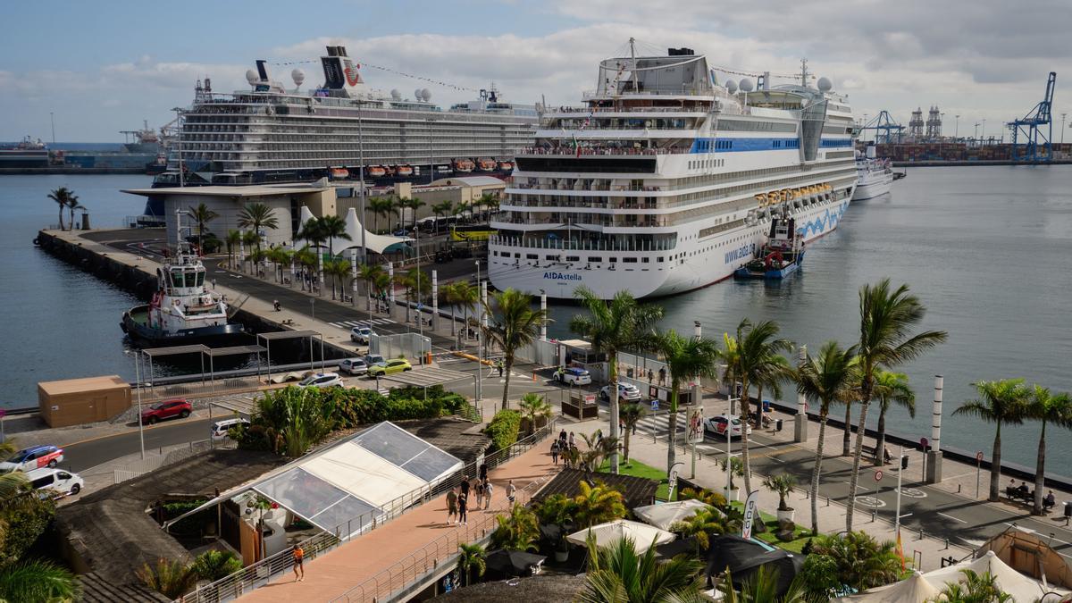 Cruceros en el Puerto de Las Palmas.