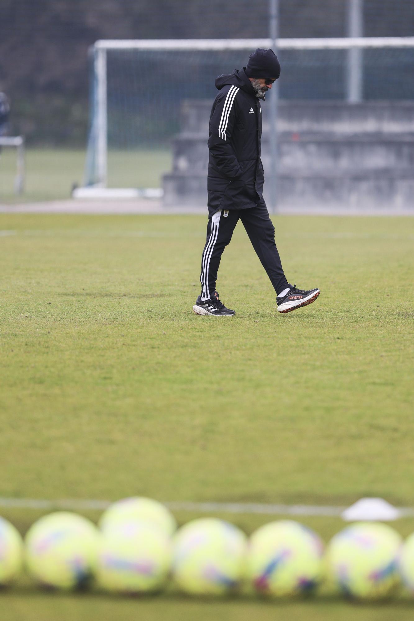 EN IMÁGENES: la vuelta al trabajo del Oviedo tras la derrota ante el Mirandés