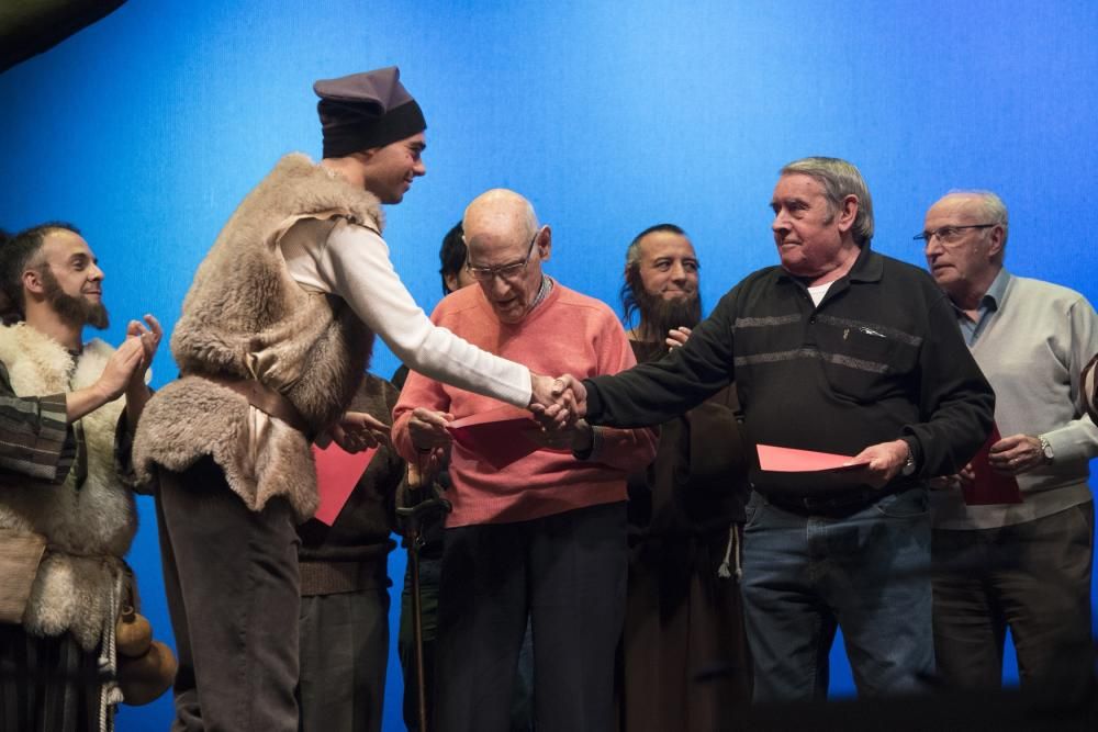 EN IMATGES: Pastorets de Cardona homenatgen actors dels darrers 75 anys