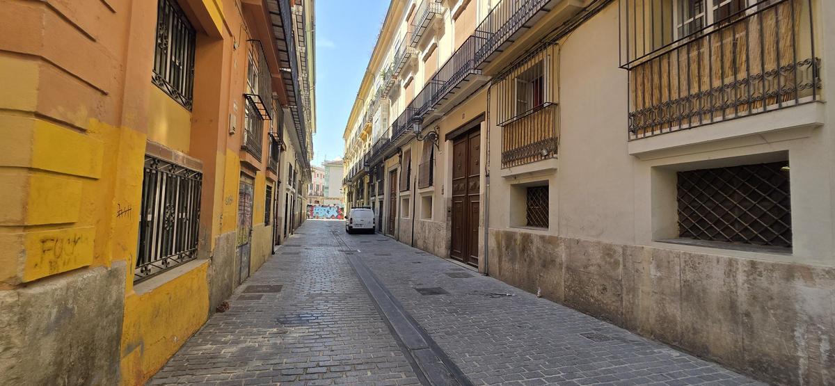 La coqueta, pero modesta, calle de Rei en Jaume de València
