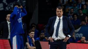 Ataman, molesto, durante el partido de este jueves.