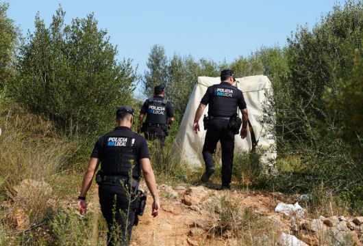 Galería: La Policía Local en el asentamiento de sa Joveria de Ibiza
