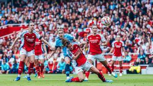 El gol de Miedema con el City ante el Arsenal en el Emirates