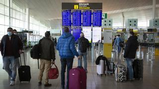 Bruselas presenta sus ideas para un 'pasaporte Covid'