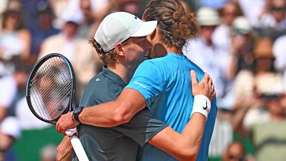 Zverev y Sinner tras su partido en Montecarlo