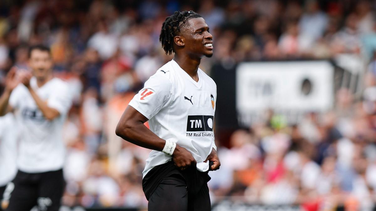 El Valencia no consigue dejar atrás la amenaza del descenso