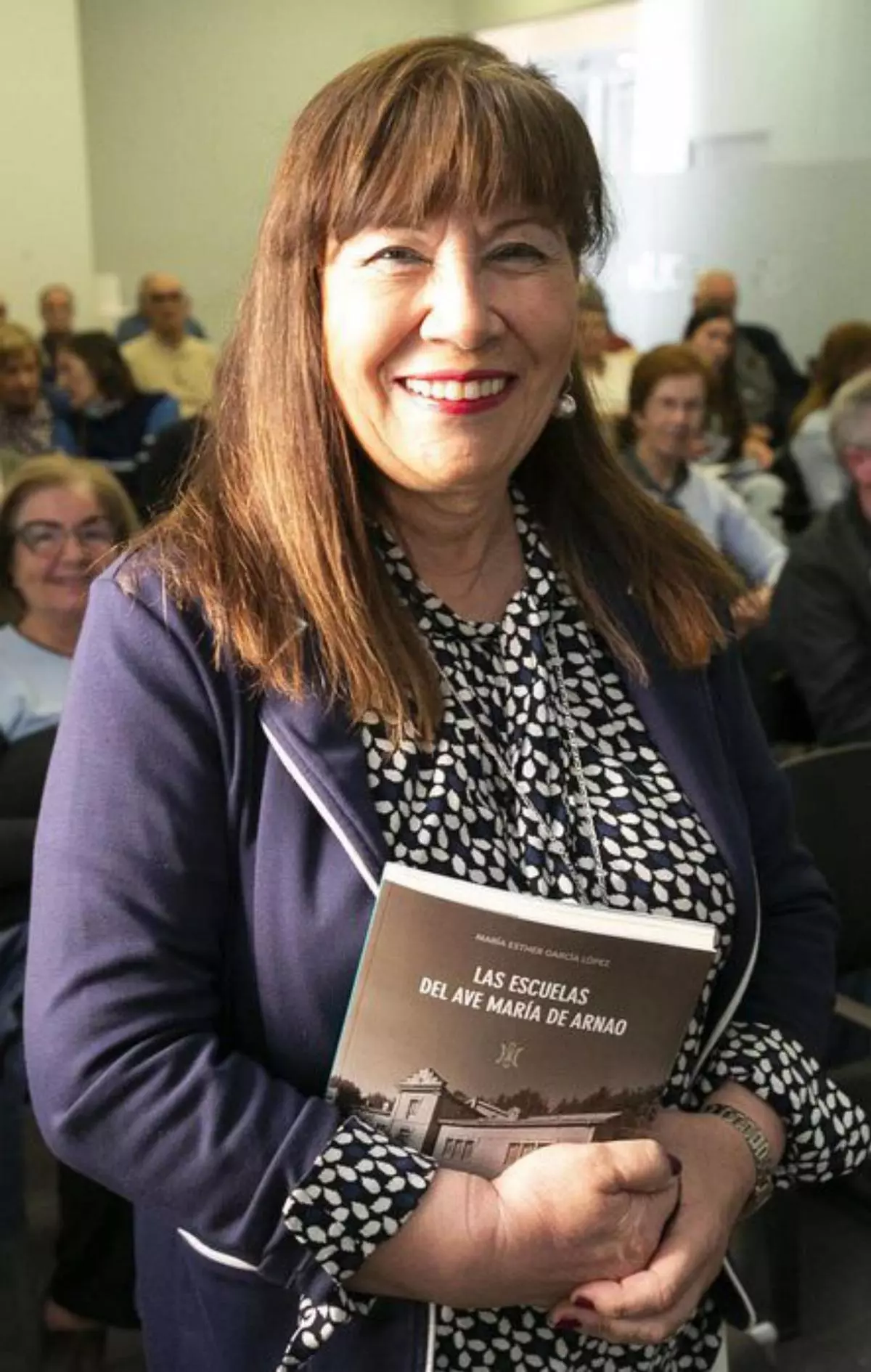 María Esther García López presenta en Pimiango un libro de haikus