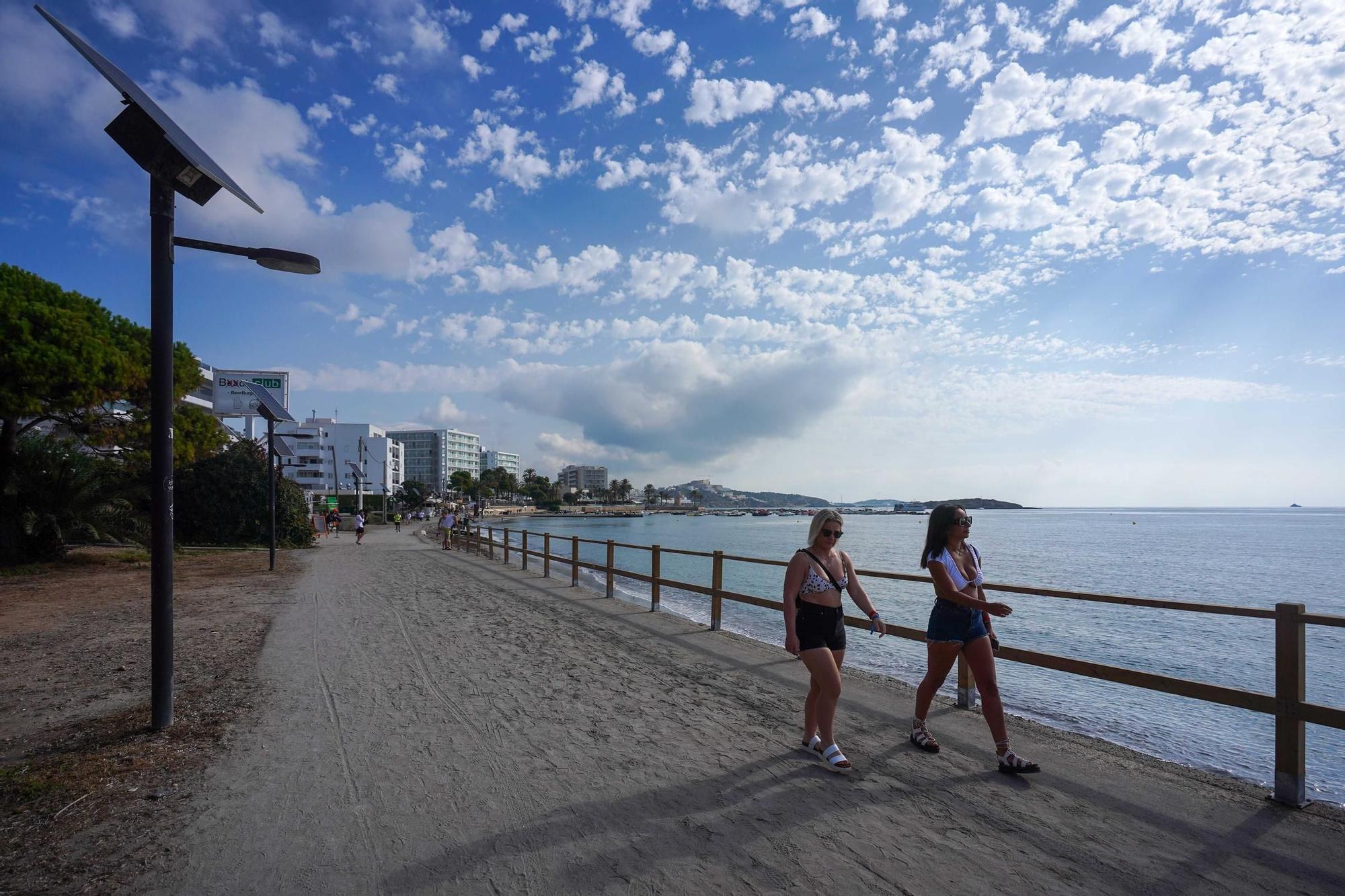 Galería: Este es el estado del barrio de Platja d'en Bossa