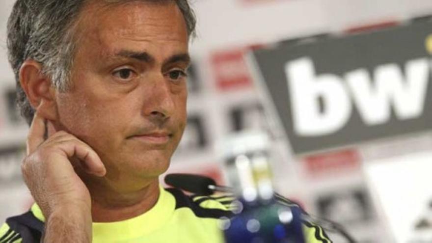 Mourinho: &quot;No buscamos récords, buscamos ganar la Liga&quot;