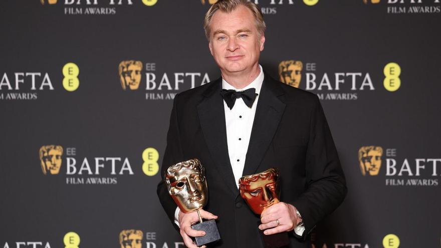 ‘Oppenheimer’ triunfa en unos BAFTA que dejan a Bayona sin galardón