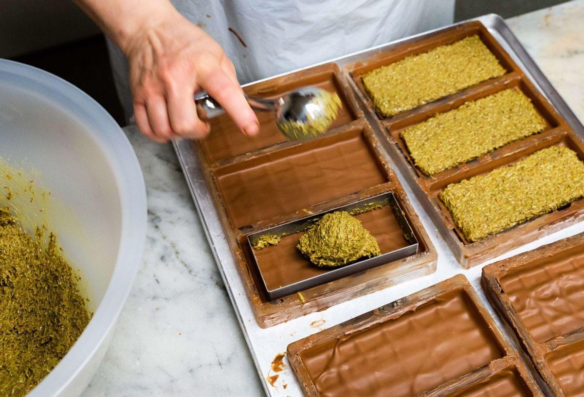 Xocolata Dubai, la febre rebostera que fa embogir les xarxes Xocolata Dubai, la febre rebostera que fa embogir les xarxes