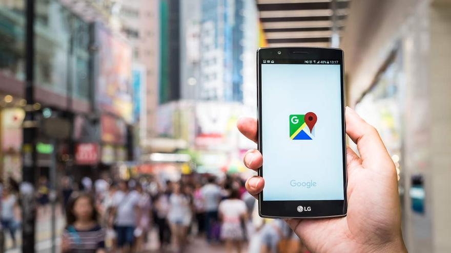 Google Maps permitirá pagar los parquímetros y el transporte público