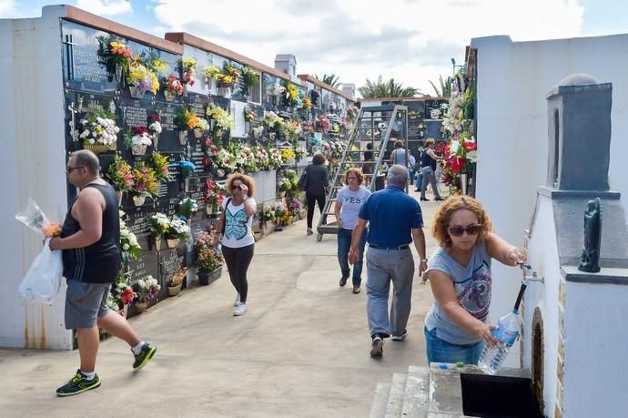 01-11-2018 SANTA LUCIA DE TIRAJANA. Cementerio ...