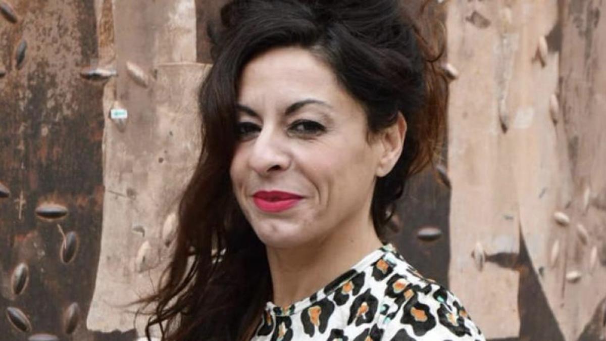 Cristina Medina explica com avança el seu tractament contra el càncer: «Primera vegada que surto al carrer sense perruca» Cristina Medina explica com avança el seu tractament contra el càncer: «Primera vegada que surto al carrer sense perruca»