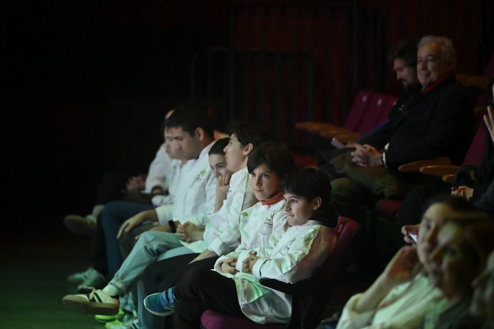 WhatsApp Image 2025-12-15 at 19.35.57.jpeg