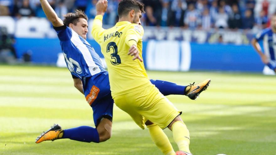 El Villarreal disfruta en Mendizorrotza (0-3)