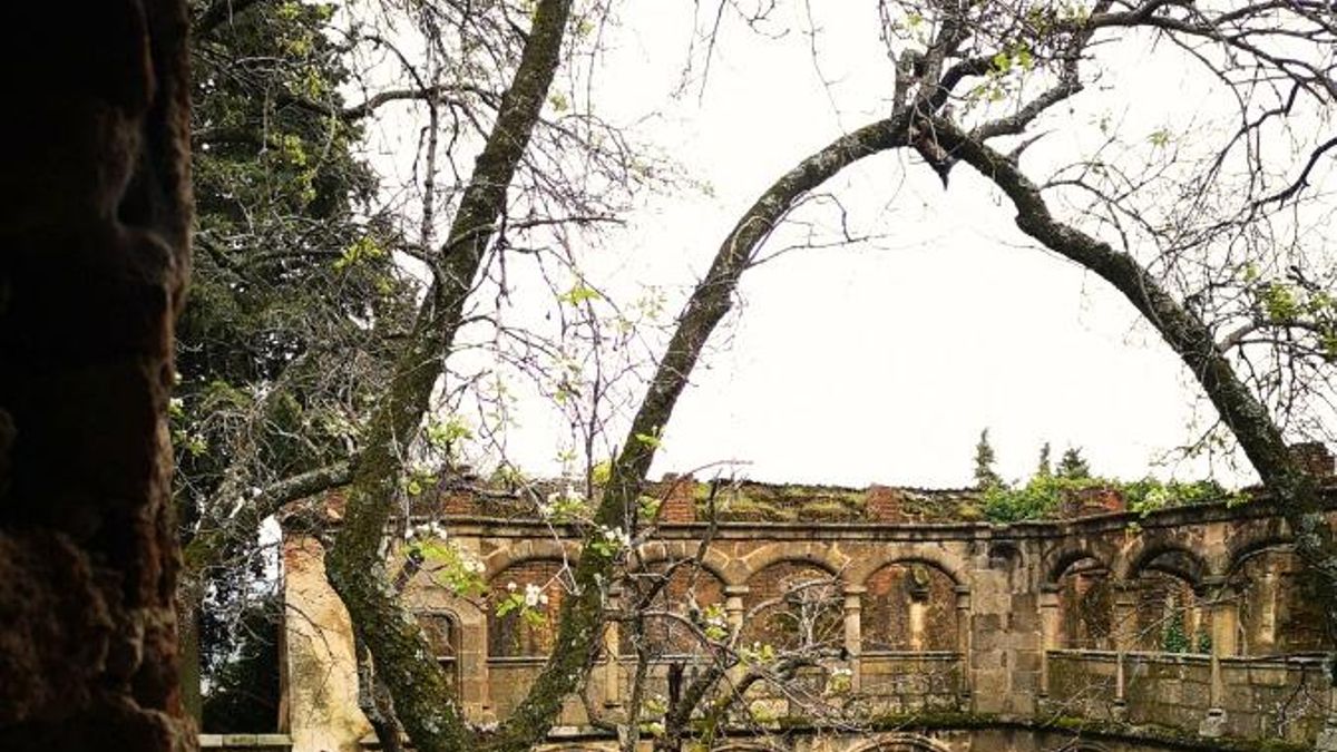 Este monasterio abandonado en lo profundo de la Sierra de Gredos te transportará a una atmósfera mágica llena de historia