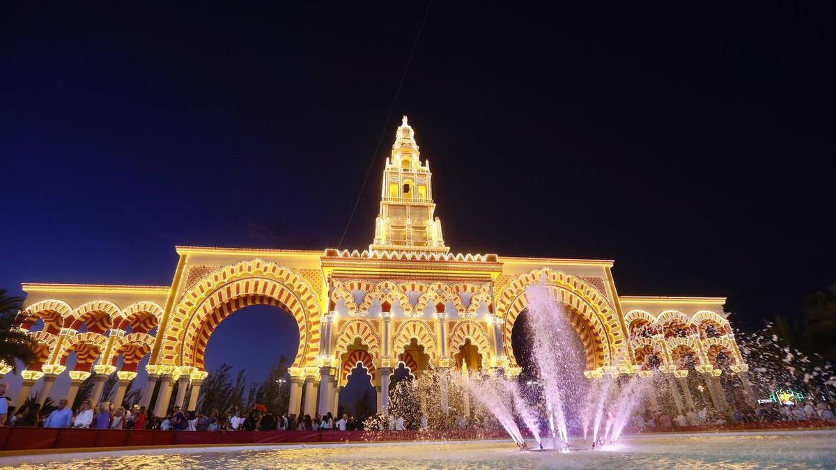 Y se hizo la luz: comienza la Feria de Córdoba