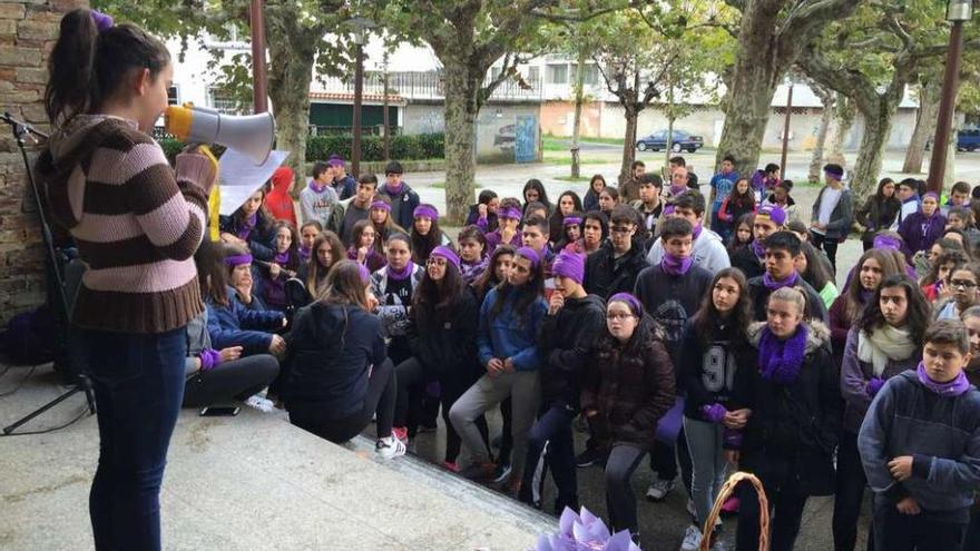 Jóvenes de Carral, contra la violencia machista