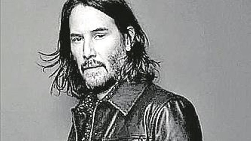 Keanu Reeves, ‘chico Saint Laurent’