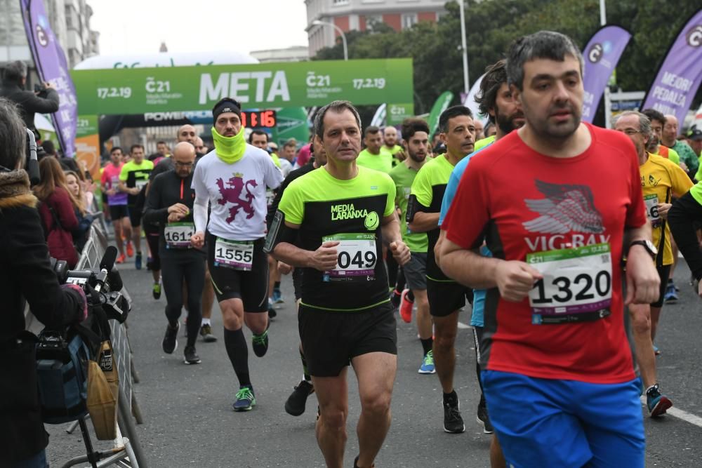 Búscate en la galería del medio maratón Coruña21