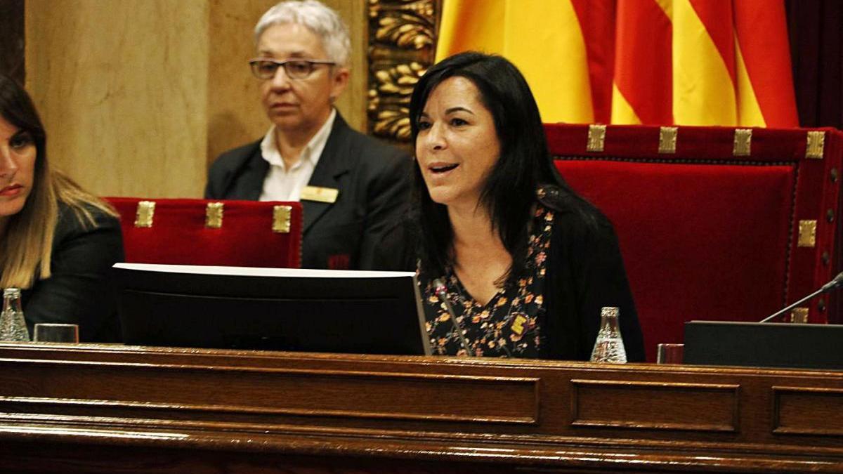 La bagenca Adriana Delgado, al Parlament, durant la seva etapa com a membre de la mesa