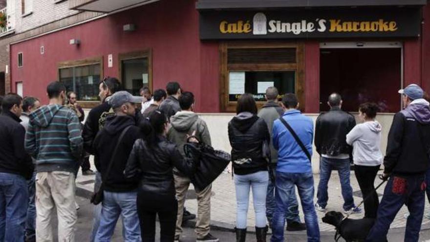 Fallece un joven tras ser golpeado por el portero de un karaoke en Gijón