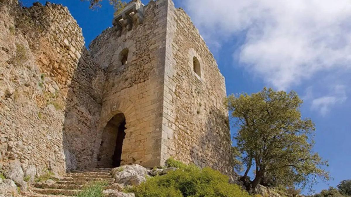 Una imagen de la Torre del Homenaje del castillo de Alaró
