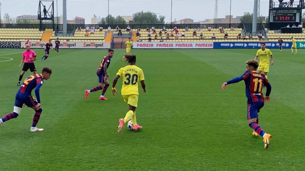 Los jugadores del Barça persiguiendo a Haissem