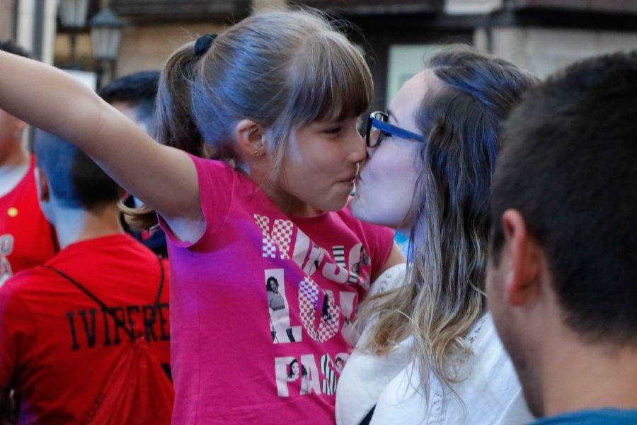 Los peñistas ponen el color en la iniciativa de Va