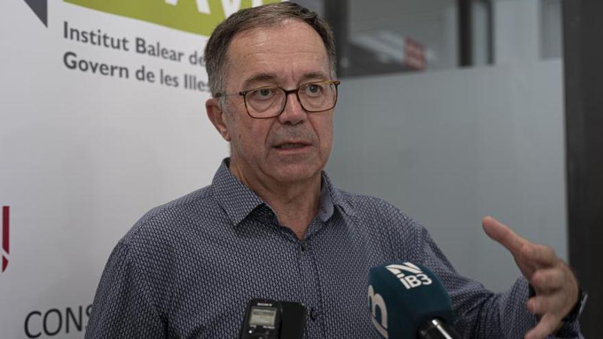 El conseller balear de Movilidad, Josep Marí Ribas ‘Agustinet’, durante la rueda de prensa.