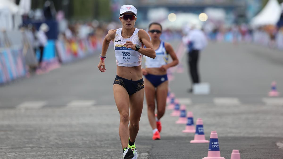 María Pérez en la maratón mixto de marcha.
