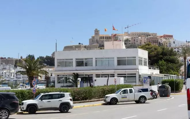PyLS subirá las tarifas de algunos barcos en el puerto de Ibiza y les cobrará un año entero