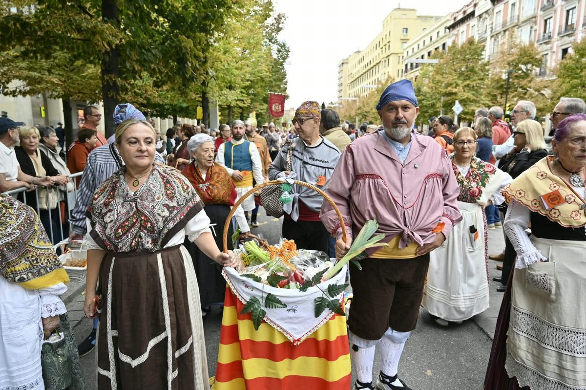 EN IMÁGENES | La Ofrenda de Frutos llena de color y tradición el centro de Zaragoza un año más EN IMÁGENES | La Ofrenda de Frutos llena de color y tradición el centro de Zaragoza un año más
