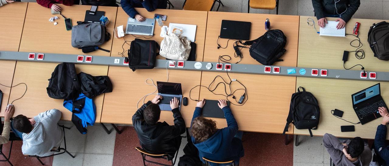 Alumnos de la Universidade da Coruña