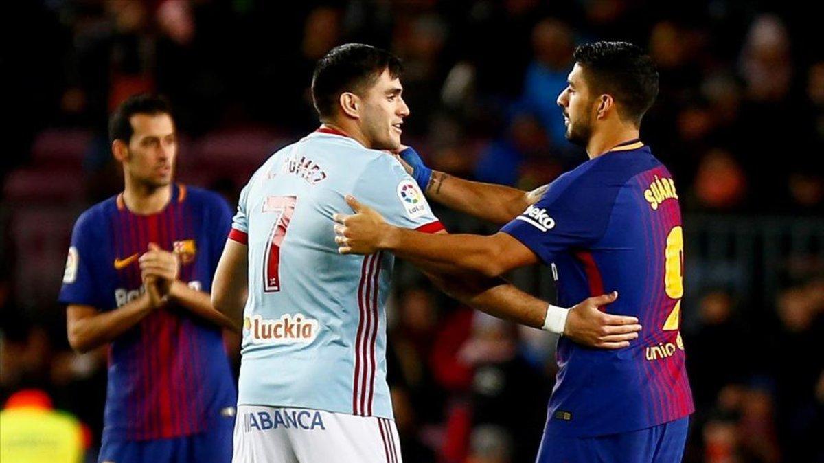 Maxi Gómez y Luis Suárez mantienen una buena relación