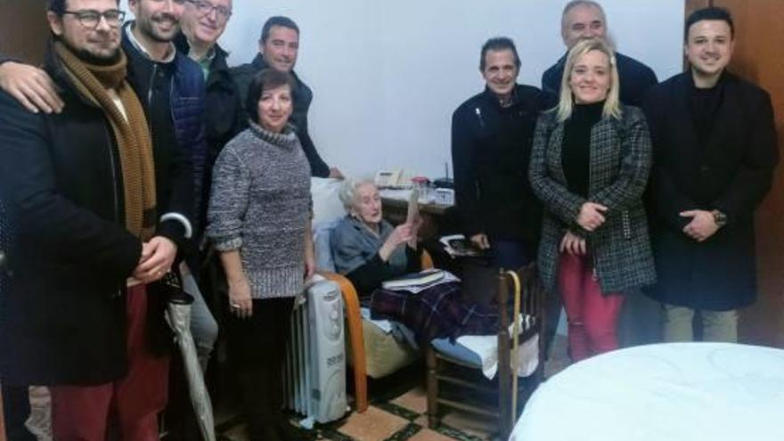 Una «socia de honor» de 102 años en Chiva