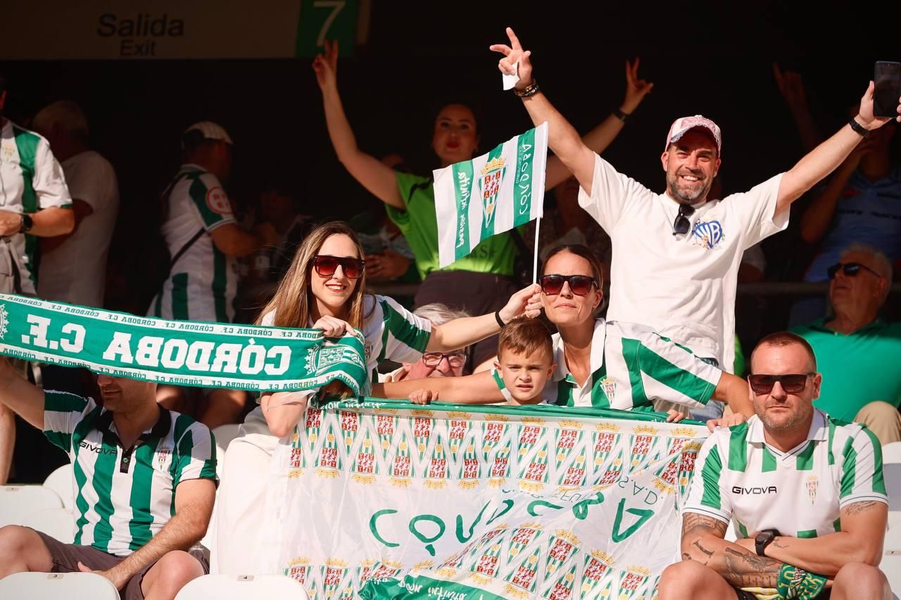 Córdoba CF-Barcelona Atlétic | La afición cordobesista, en imágenes