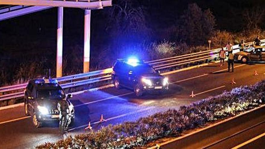 Control de la Guardia Civil de Tráfico en la carretera de Sant Antoni