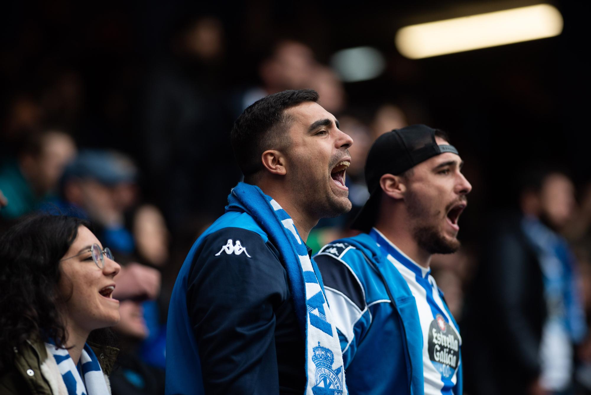 Casi 20.000 deportivistas disfrutan en Riazor con la victoria frente al Ceuta