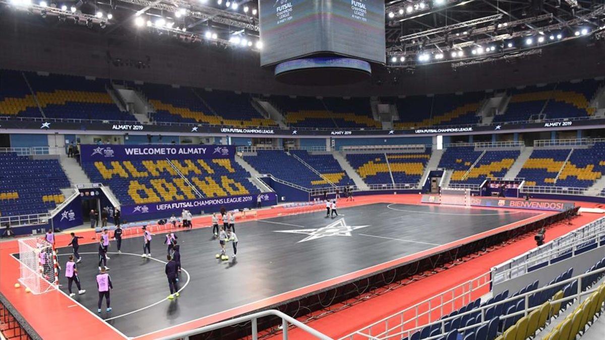 El equipo se entrenó en el impresionante Almaty Arena